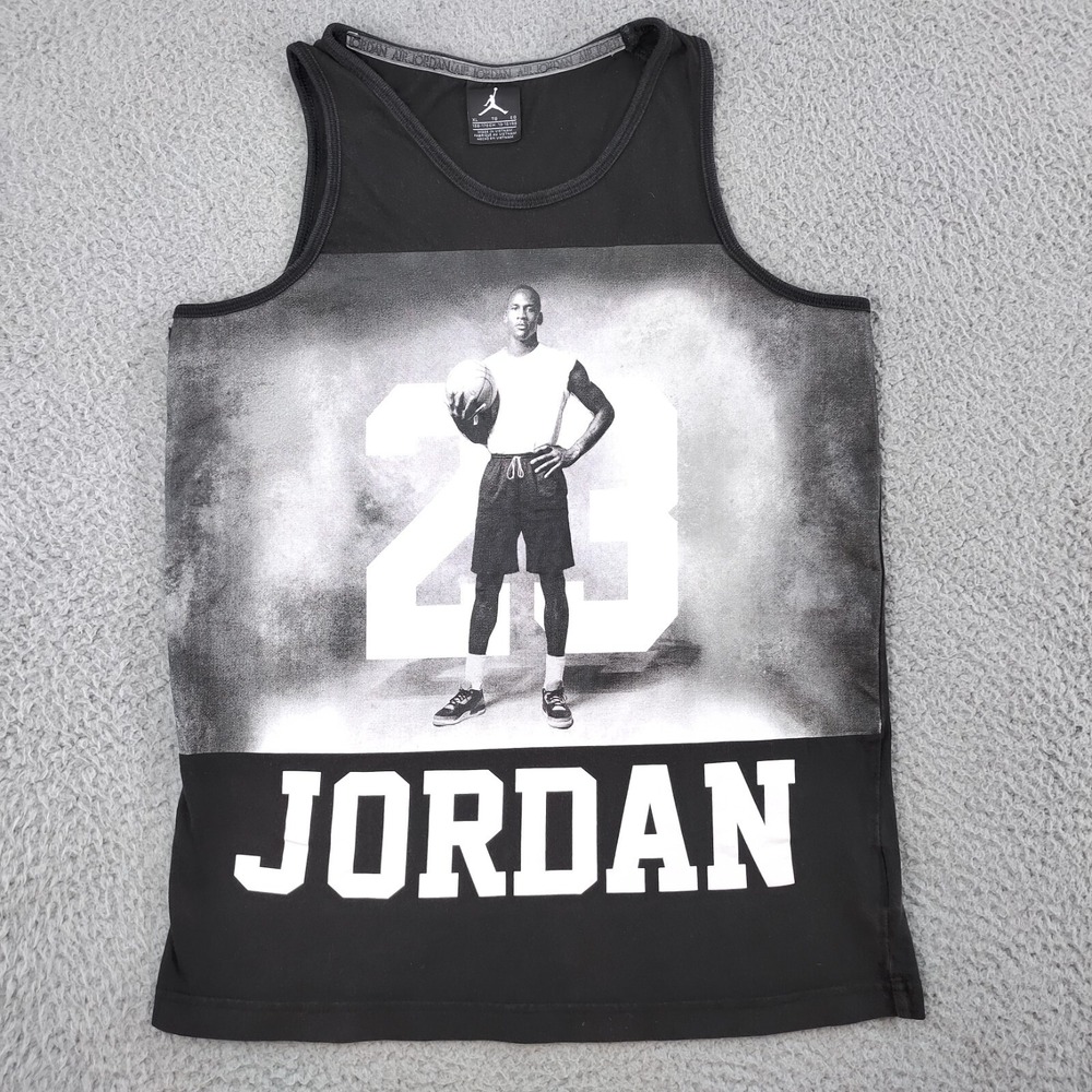 Air Jordan Tank Top Boys XL Black Michael Jordan Sleeveless Pullover Graphic